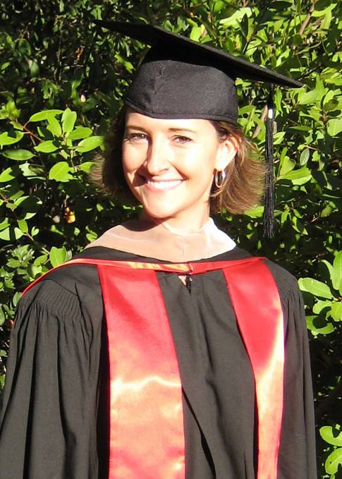 Kim (Windom) Martinez Ames High School Class of 1993 earns Stanford MBA degree July 17, 2007